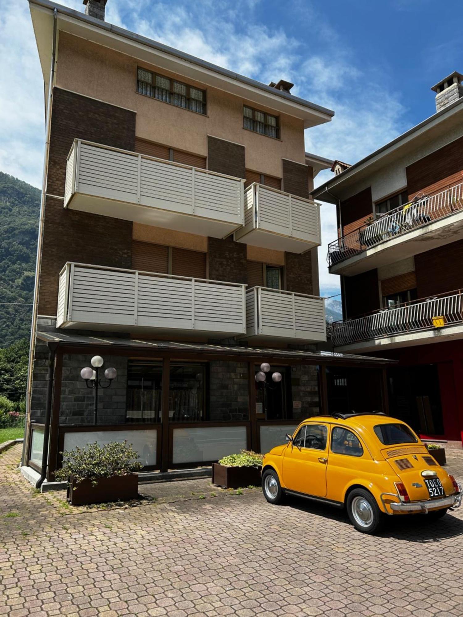 Albergo Carla Pont-Saint-Martin Luaran gambar