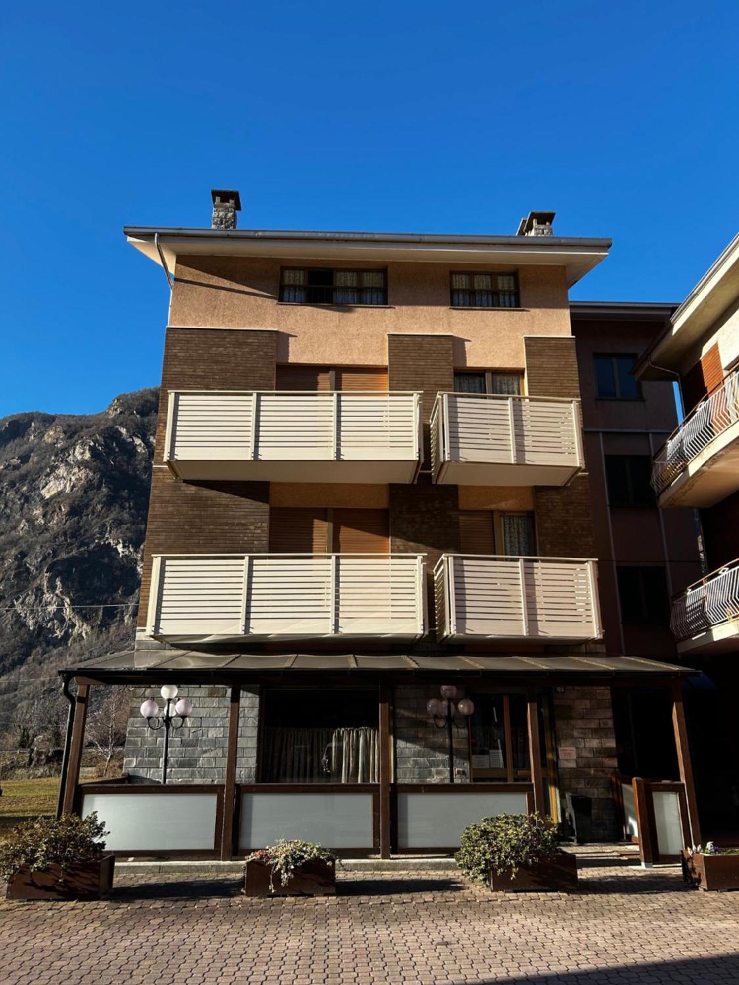 Albergo Carla Pont-Saint-Martin Luaran gambar