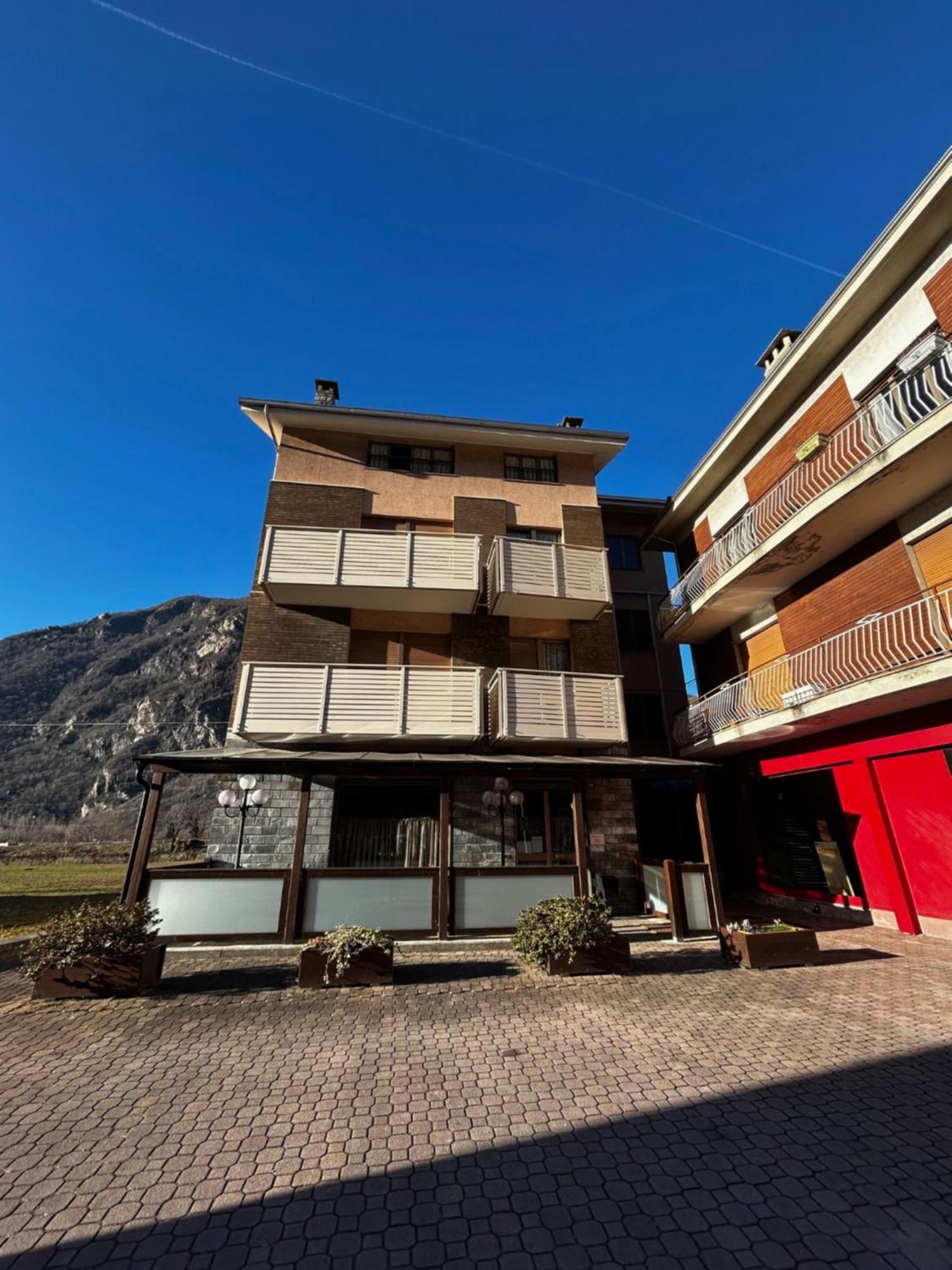 Albergo Carla Pont-Saint-Martin Luaran gambar